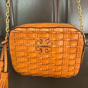 Tory Burch McGraw Woven Camera Bag